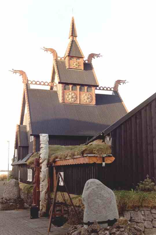 Länsi-Pohjolan talossa on suosittu viikinkiravintola.