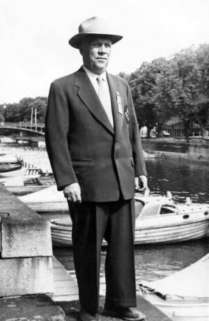 Riennon puheenjohtajana 1930-luvulla toiminut Uno Blom olympiakesänä 1952.